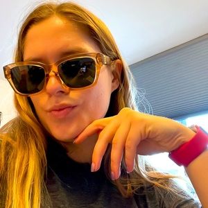 NWOT Tory Burch Miller Sunglasses